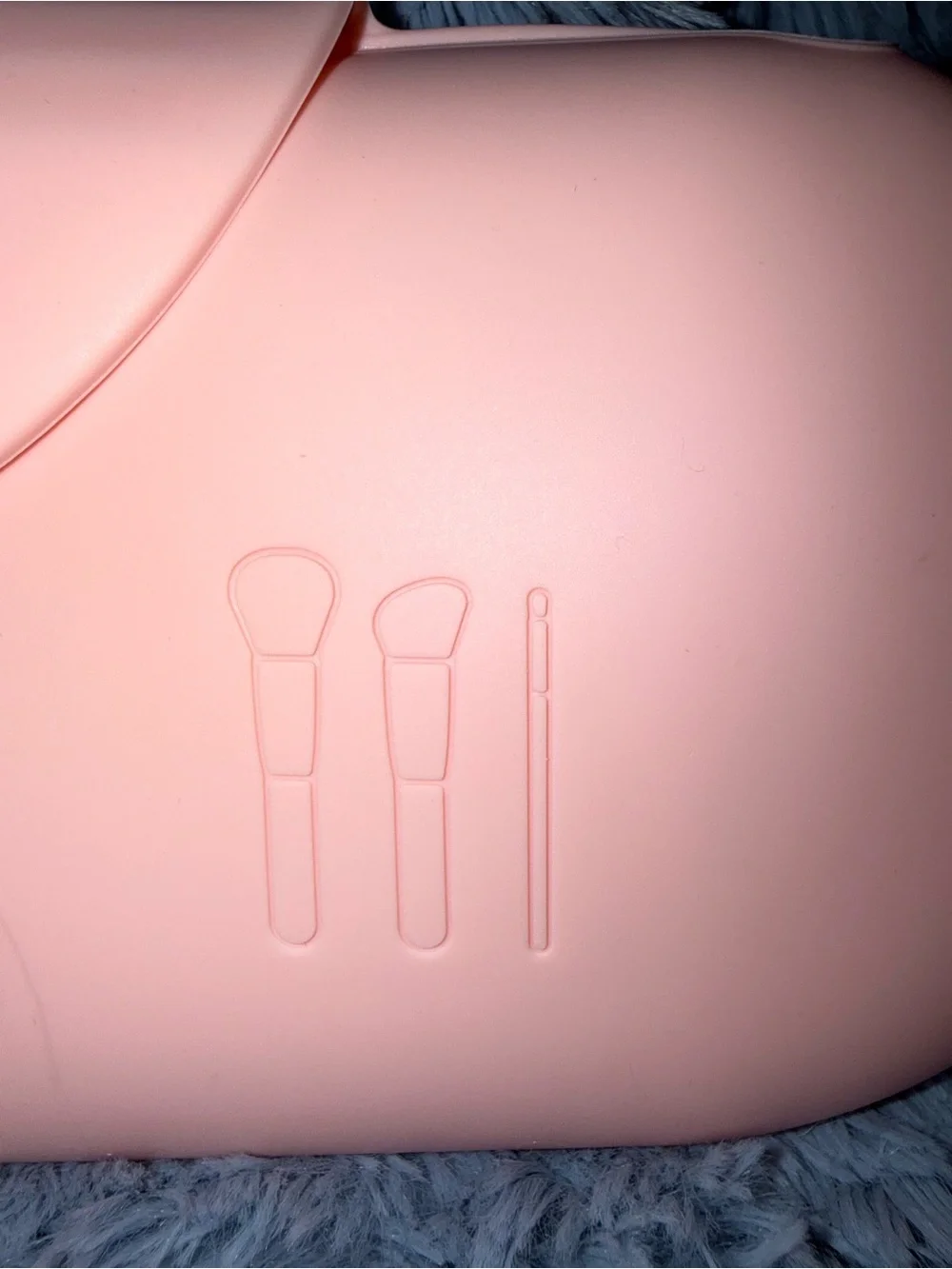 Pink Silicone Makeup Brush carrier